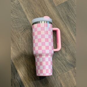 Pink Lily- Pink Checkered Tumbler